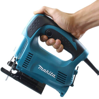 serra-tico-tico-65mm-450w-com-kit-220v-4327-p-makita_04_FEMZSER128