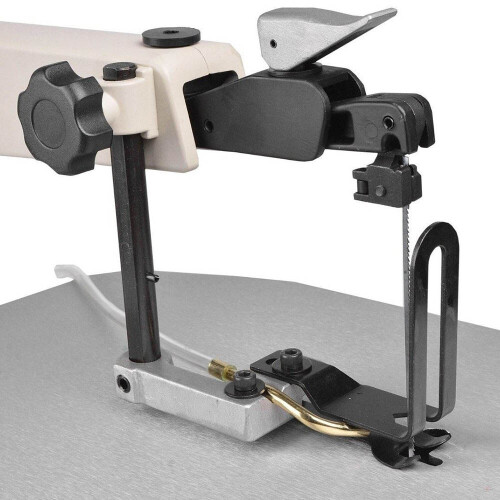 serra-tico-tico-bancada-150w-110v-sj401-makita_01_FEMZSER002.jpg
