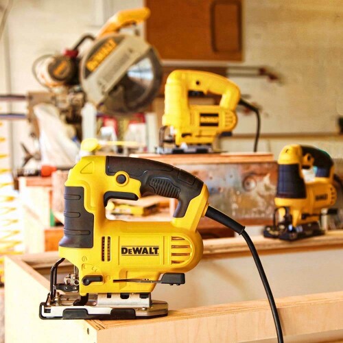 serra-tico-tico-com-acao-orbital-650w-110v-dwe300-br-dewalt_03_FEDWSER096.jpg