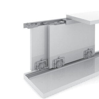 sistema-para-portas-de-correr-ate-60kg-1-porta-com-guia-universal-ro-654030-rometal_02_FRRTKIT122