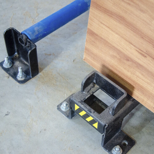 suporte-de-chapas-vertical-dock-cargo-silbra_05_MQFDDIV052.jpg