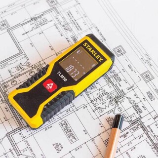 trena-laser-15-metros-tlm50-stht77409-stanley_02_FTSYACE097