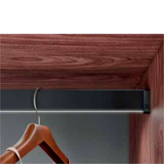 tubo-cabideiro-para-led-2-5mt-em-aluminio-preto-com-difusor-branco-leitoso-hafele_01_ILHAACE121