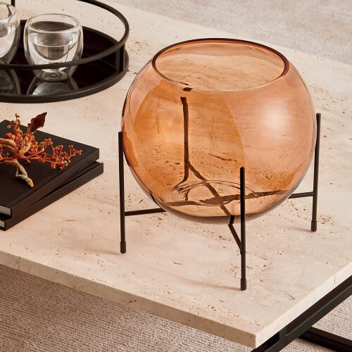 vaso-em-vidro-laranja-com-suporte-preto-13665-mart_01_PUMEVAO009.jpg