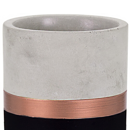 vaso-preto-e-cobre-em-cimento-7696-mart_02_PUMEVAO001.jpg