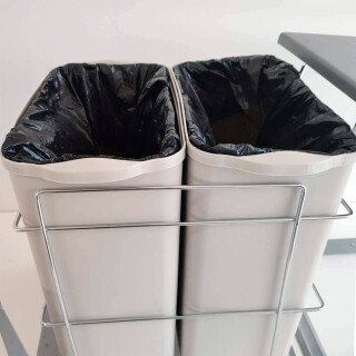 Lixeira-Dupla-Deslizante-com-Tampa-Fixa-Cromada-2072-Schmitt-4-FRSMARA241