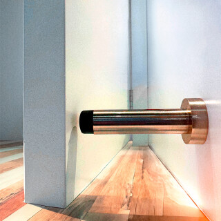 BATEDOR-DE-PORTA-BASIC-RODAPE-ESCOVADO-COMFORTDOOR--5-FRC7ACE070