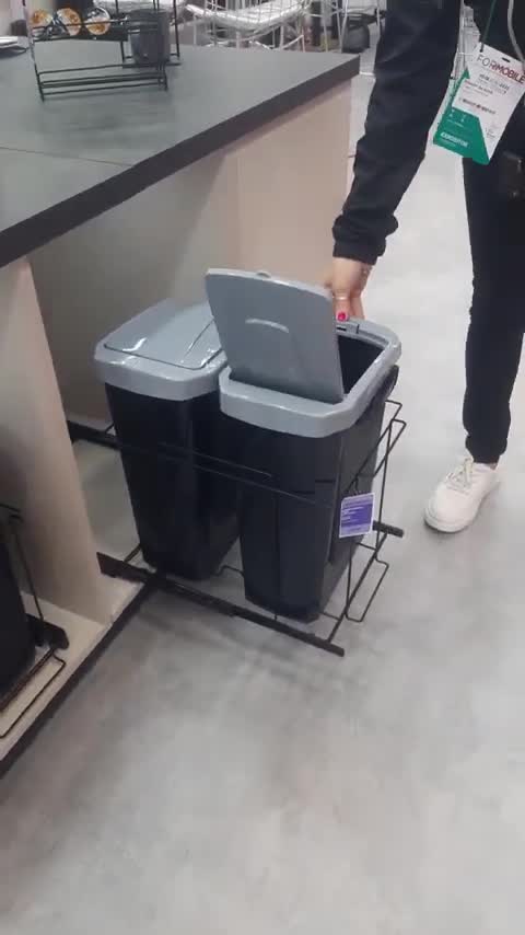 Lixeira-Dupla-Deslizante-Cromado-2717-Schmitt-FRSMARA361-03.mp4