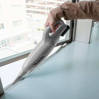 aspirador-de-po-vertical-a-bateria-12v-bivolt-cl106fdzw-makita-010-FEMZASP011