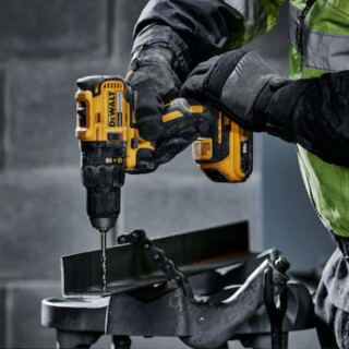 Fur_Paraf-ImpactoEsmerilhadeira2-Bat.-2AhCarregadorMaleta-COMBO477-03