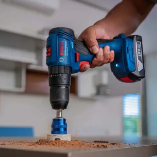 Kit-Bosch-Furadeira-Impacto-GSB185--Multicortadora-GOP185-18V-COMBO488-09