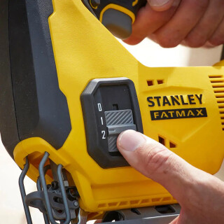 Kit-Stanley-Parafusadeira_Furadeira-1_222--Parafusadeira-Impacto-1_422-20V-COMBO483-15