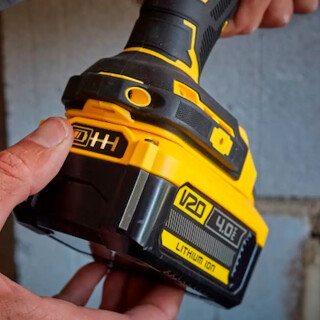 Kit-Stanley-Parafusadeira_Furadeira-1_222--Parafusadeira-Impacto-1_422-20V-COMBO483-21