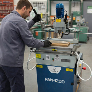 BRAMOLD-PANTOGRAFO-PAN-1200-TRIFASICO-220V-MQOWPAN001-05