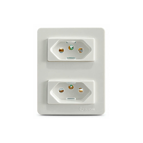 GUIDINI-KIT-ESP-DUPLO--TOMADA-20-A--INT-BRANCO-ILGMTOD018-01.jpg