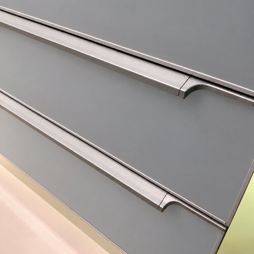ALT-PERFIL-PUXADOR-6M-LINZ-1415-ANODIZADO-FRAVPUX495-03.jpg