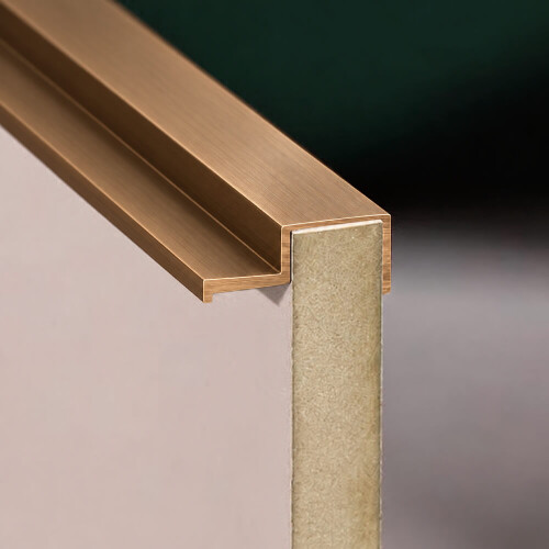SP-0238-PUXADOR-MDF15MM-BRONZ-1002-6M-ABZ2-RM126-FRSLACE808-03.jpg